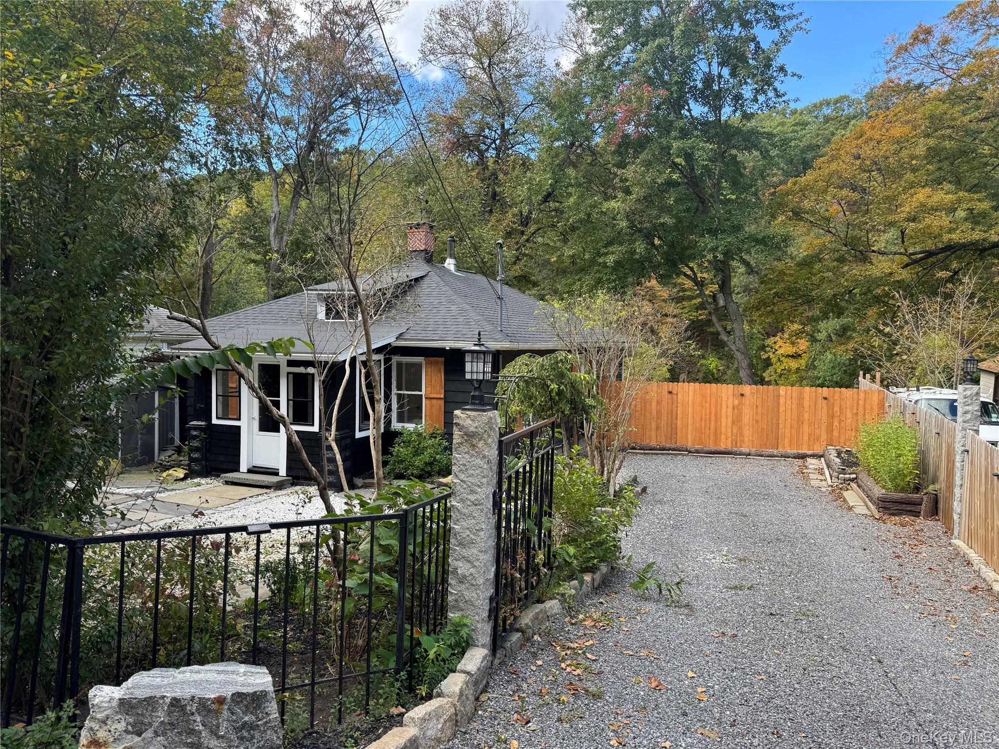 2717 Route 9w Property Photo 2