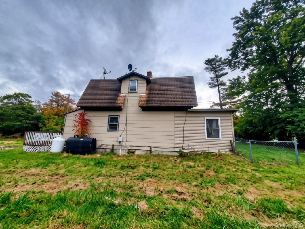 315 Mountain Avenue Property Photo 3