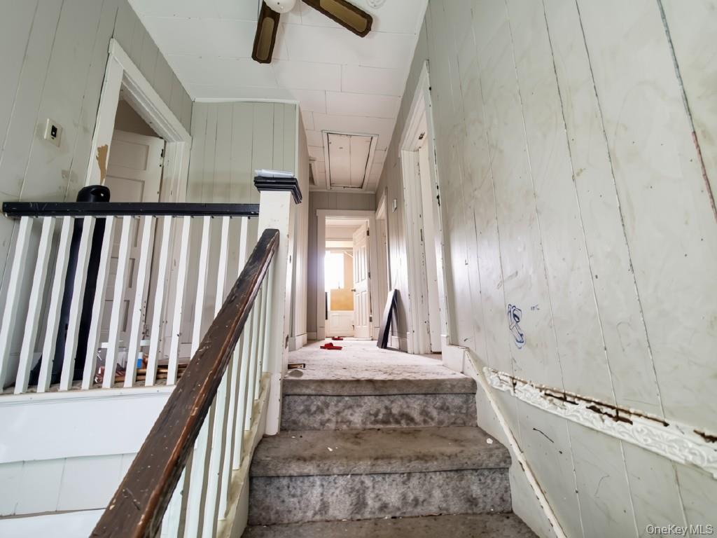 315 Mountain Avenue Property Photo 9
