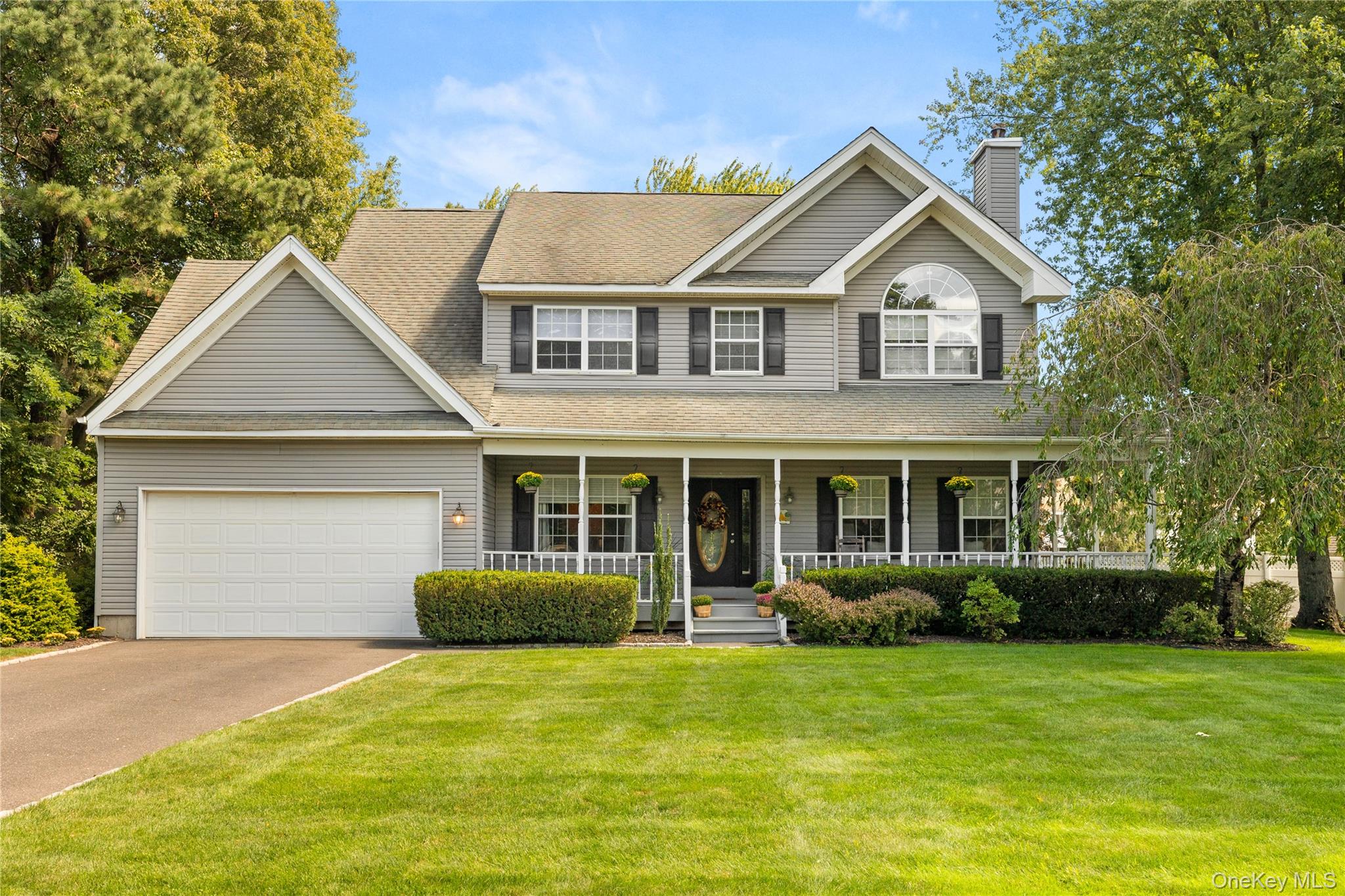 1 Hunting Hill Drive Property Photo 1