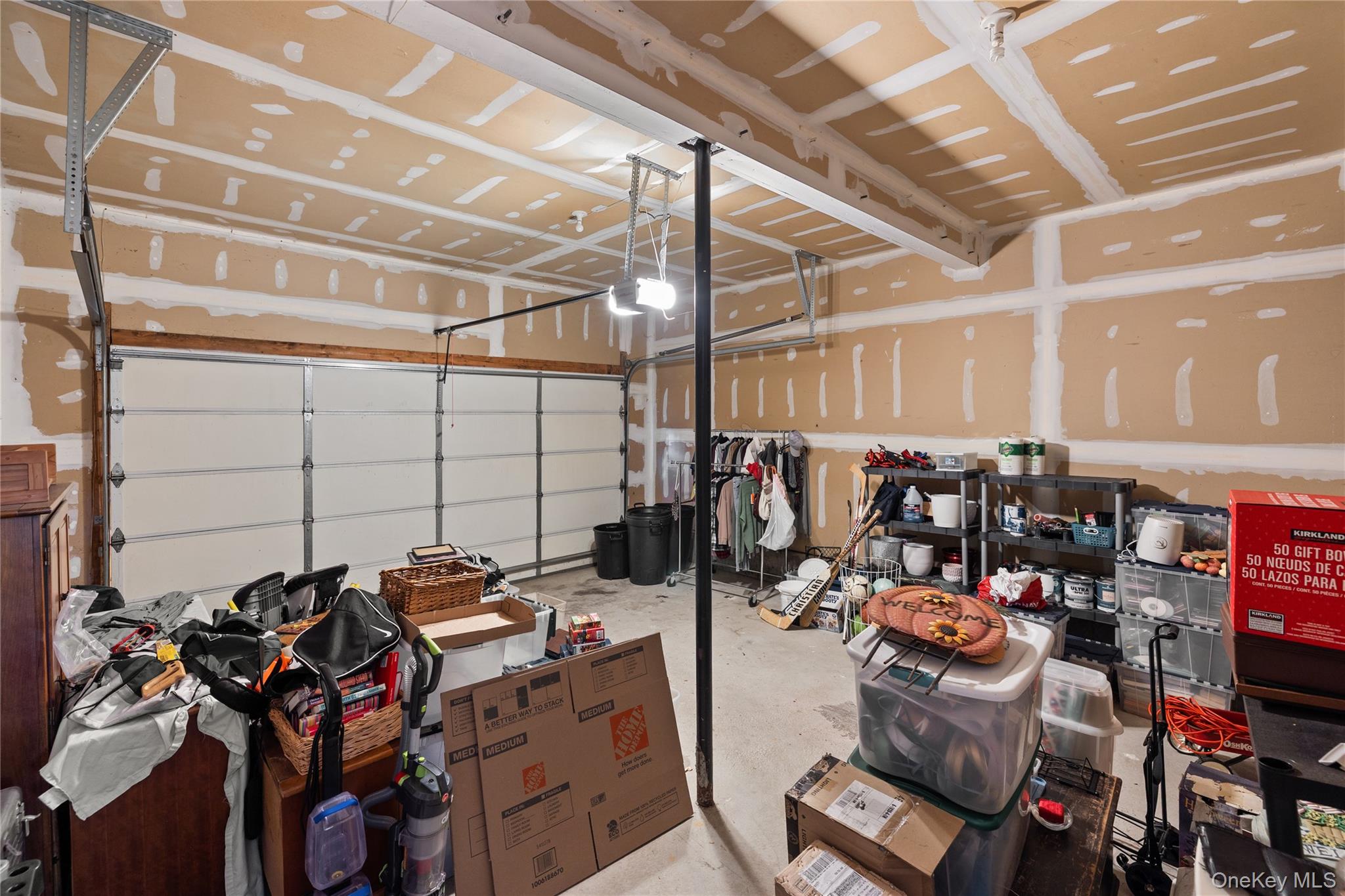 1 Hunting Hill Drive Property Photo 21