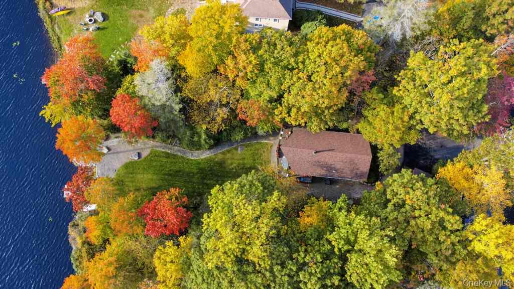 123 Lake Shore Drive Property Photo 1