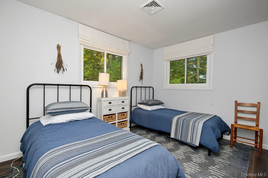 123 Lake Shore Drive Property Photo 26