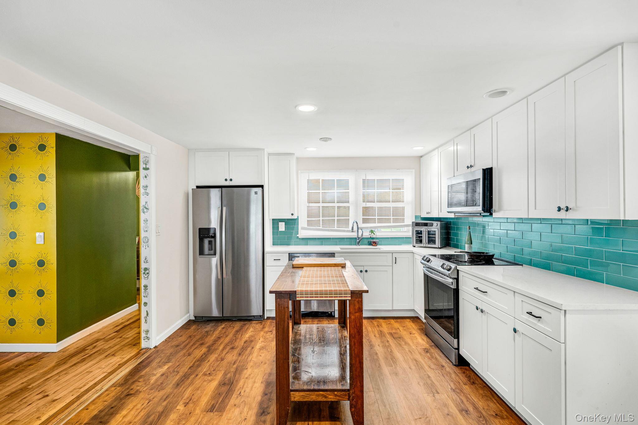 12 Mountain Street Property Photo 10
