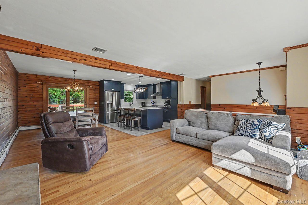 14 Tor Road Property Photo 14