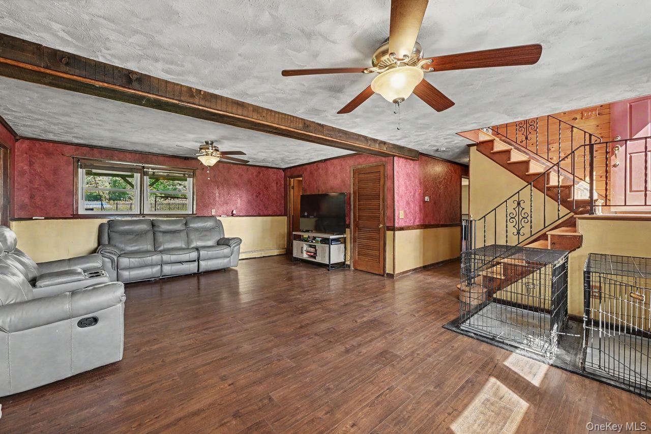 14 Tor Road Property Photo 23