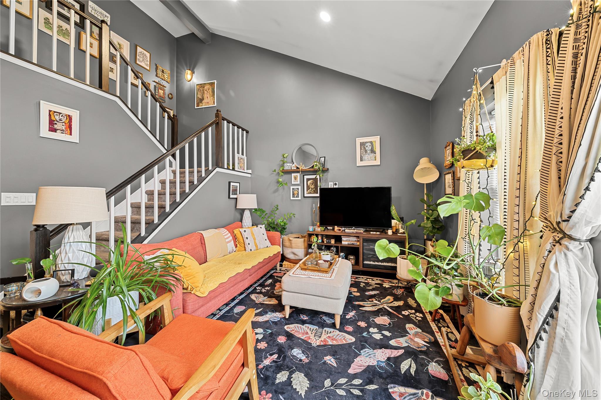 5 Spruce Lane Property Photo 9