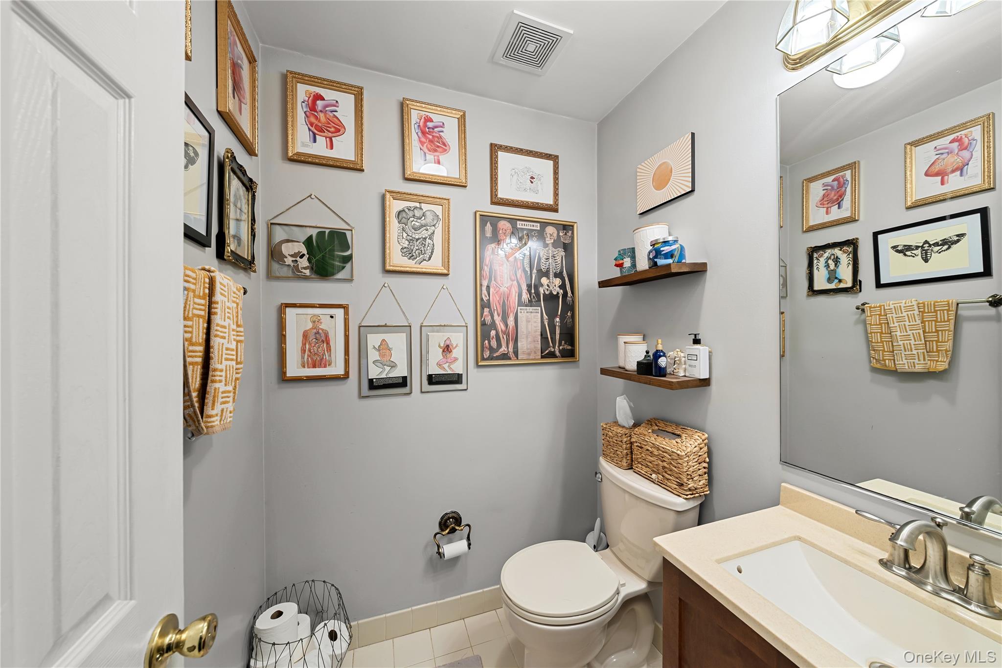 5 Spruce Lane Property Photo 12