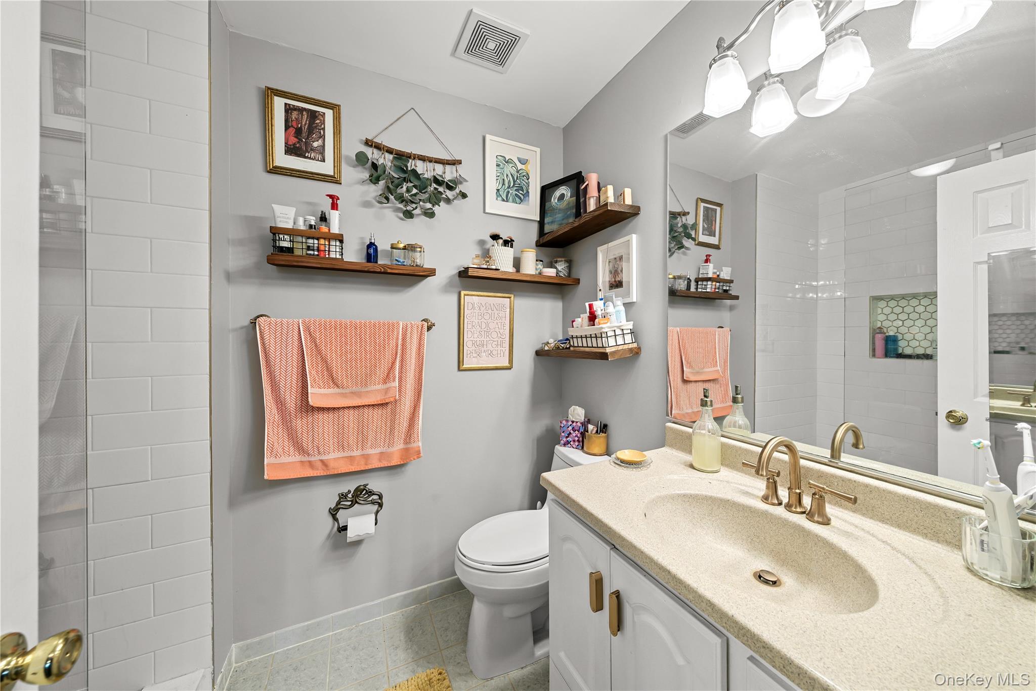 5 Spruce Lane Property Photo 17
