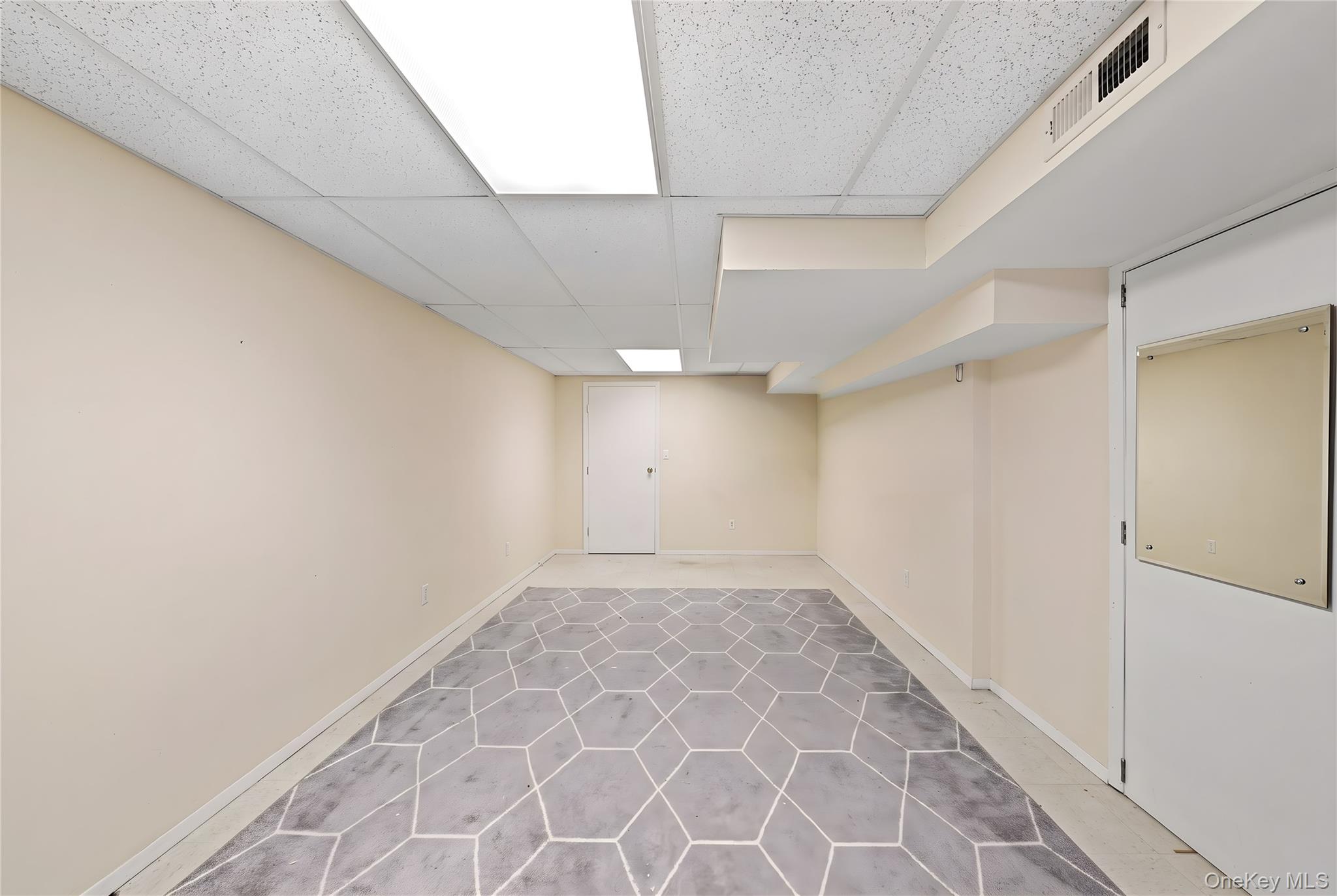5 Spruce Lane Property Photo 21