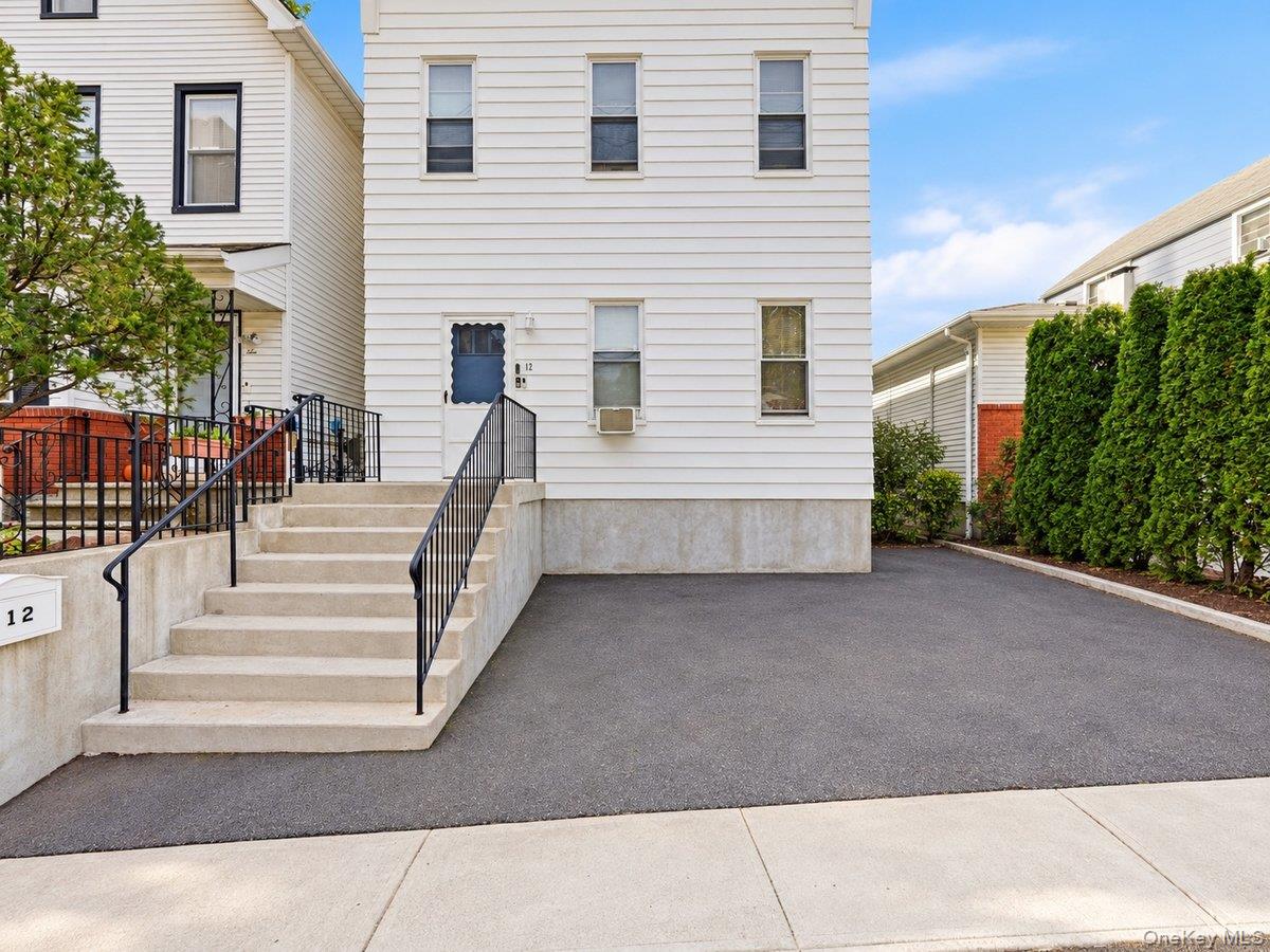 12 Edgewood Avenue Property Photo 3