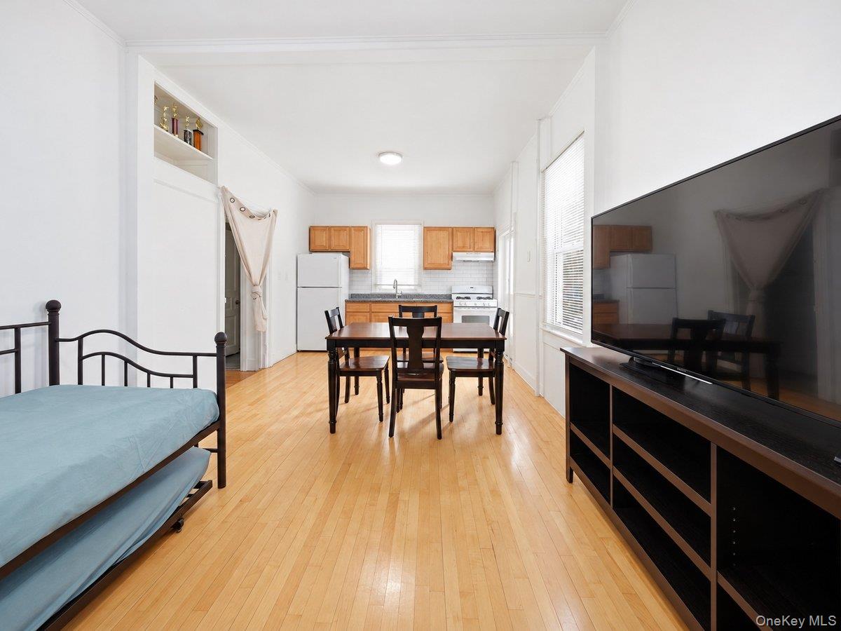 12 Edgewood Avenue Property Photo 6