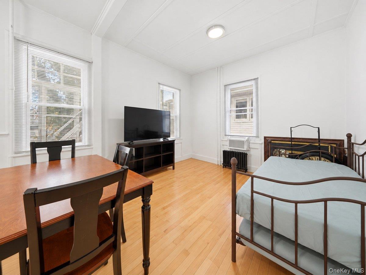 12 Edgewood Avenue Property Photo 7