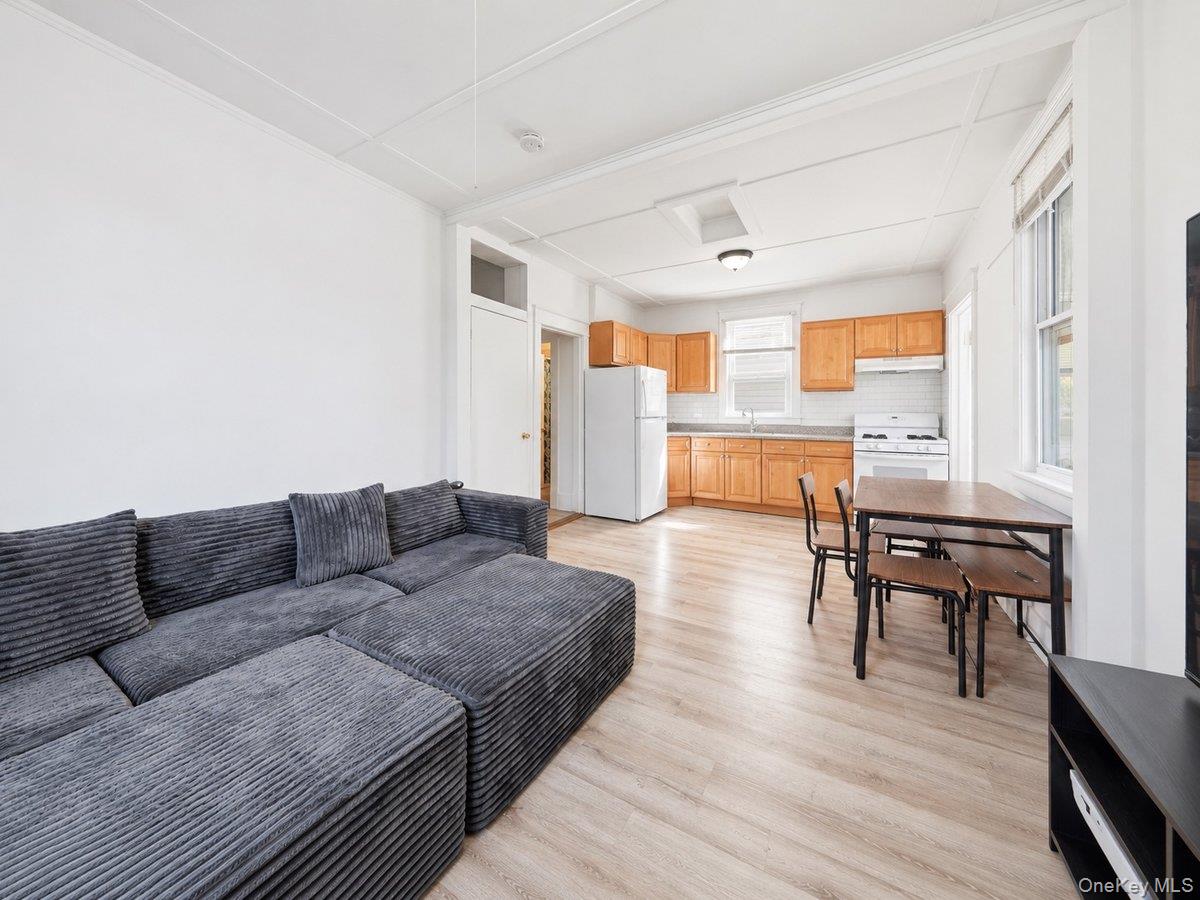 12 Edgewood Avenue Property Photo 15