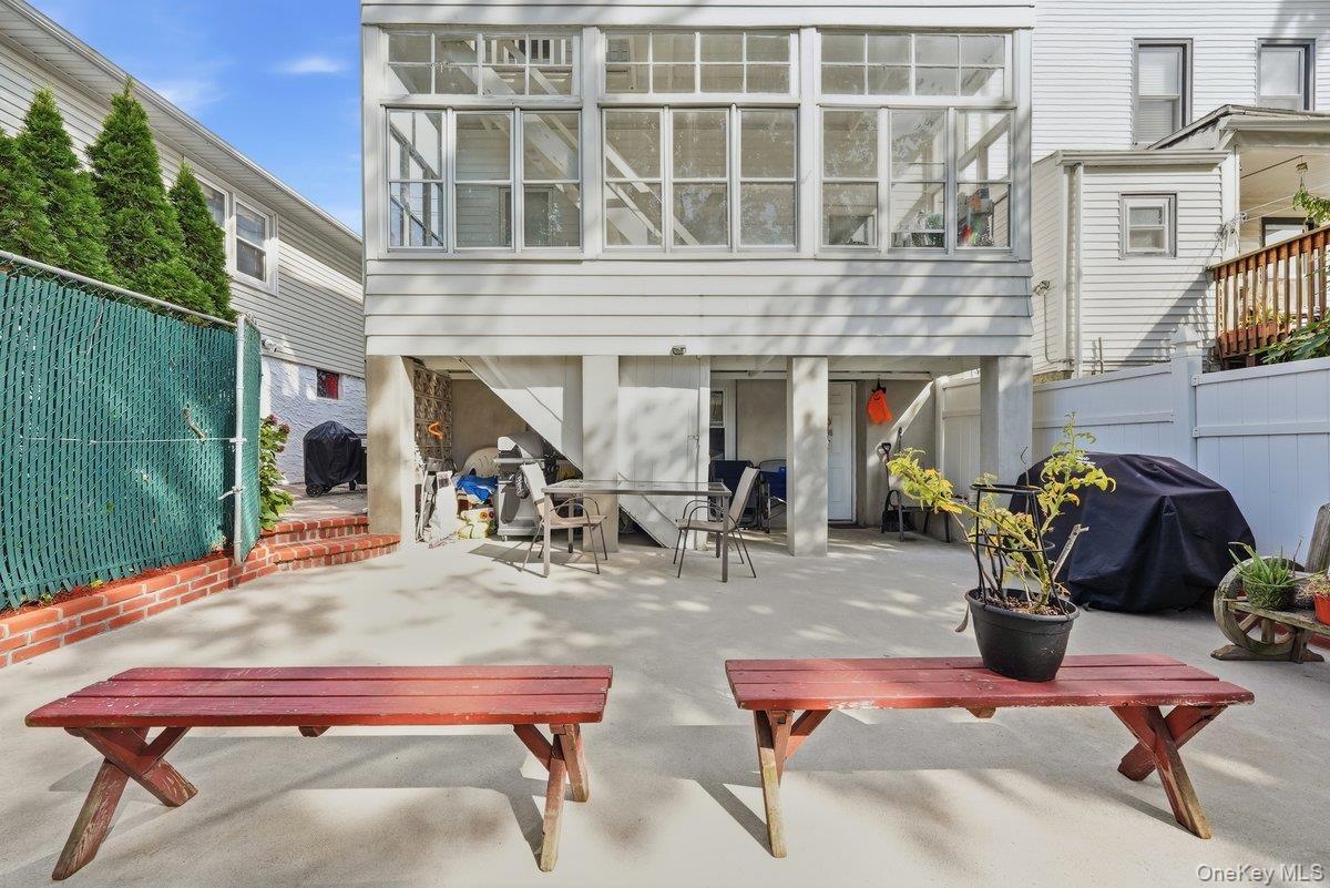 12 Edgewood Avenue Property Photo 22