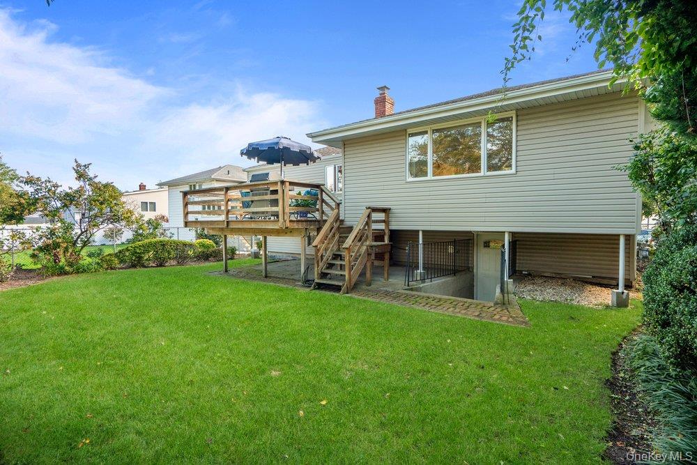 209 Arrow Street Property Photo 25