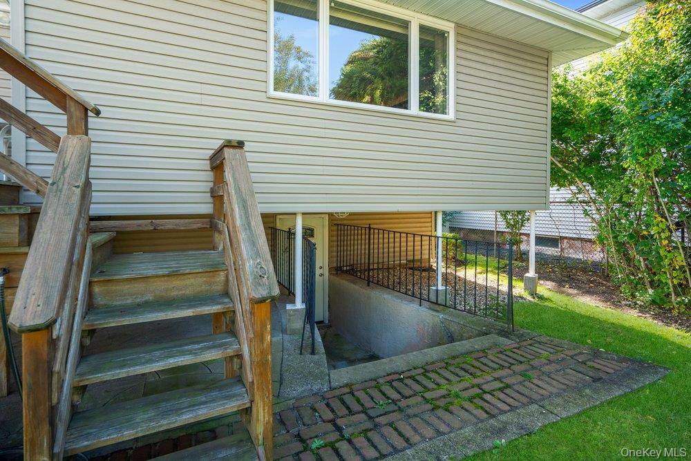 209 Arrow Street Property Photo 26