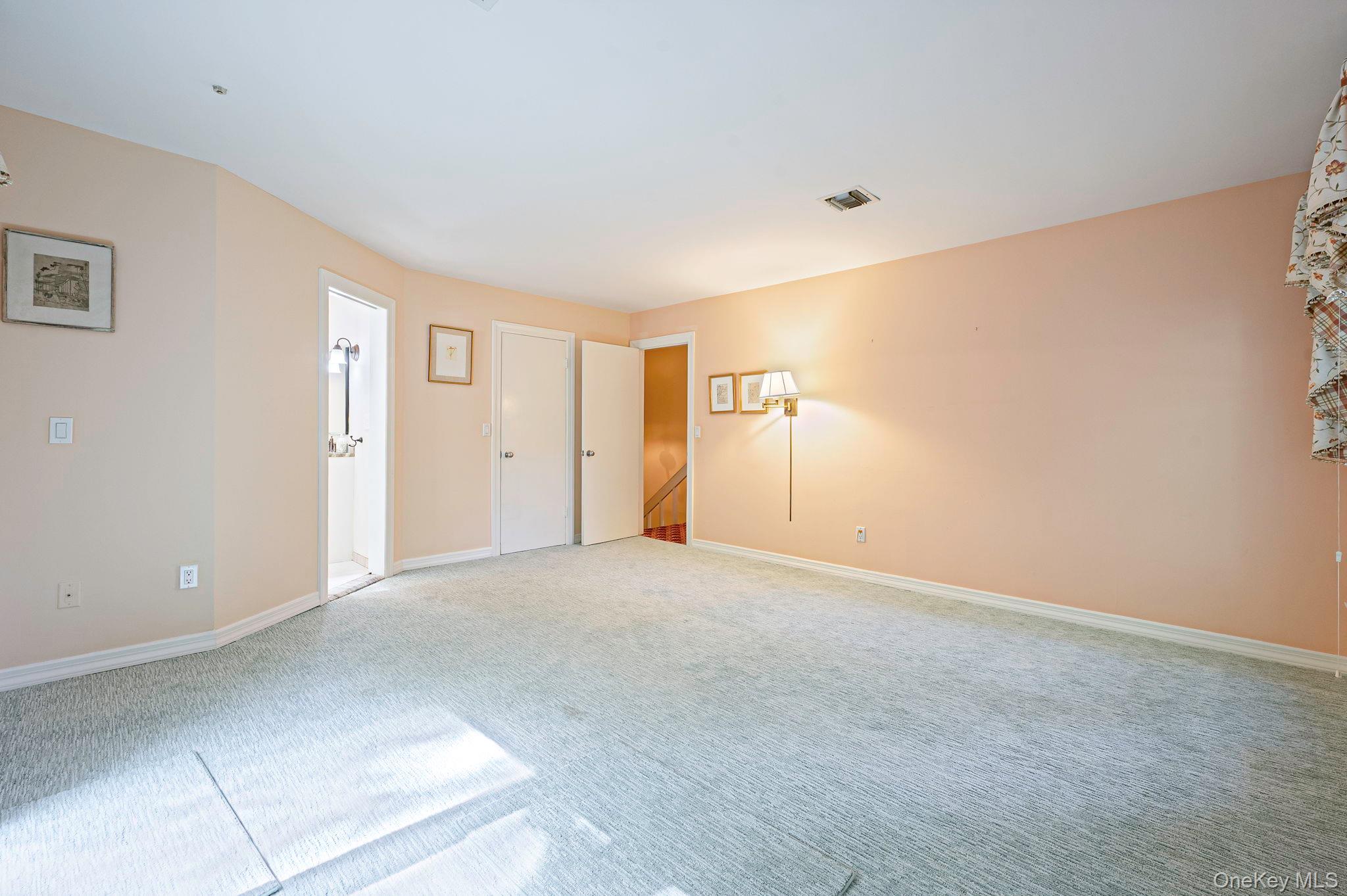 901 Pepperidge Lake Road Property Photo 32