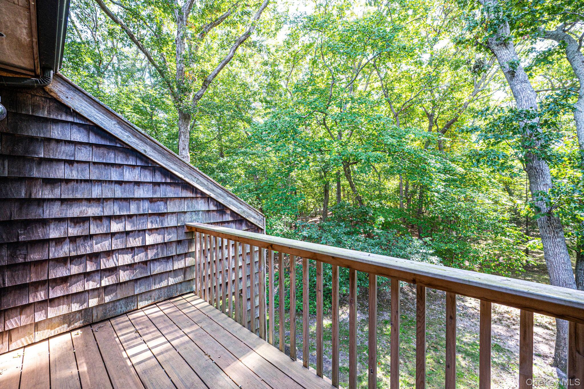 901 Pepperidge Lake Road Property Photo 37