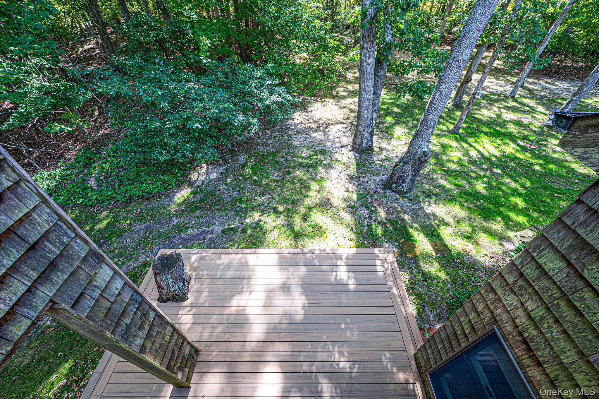 901 Pepperidge Lake Road Property Photo 38