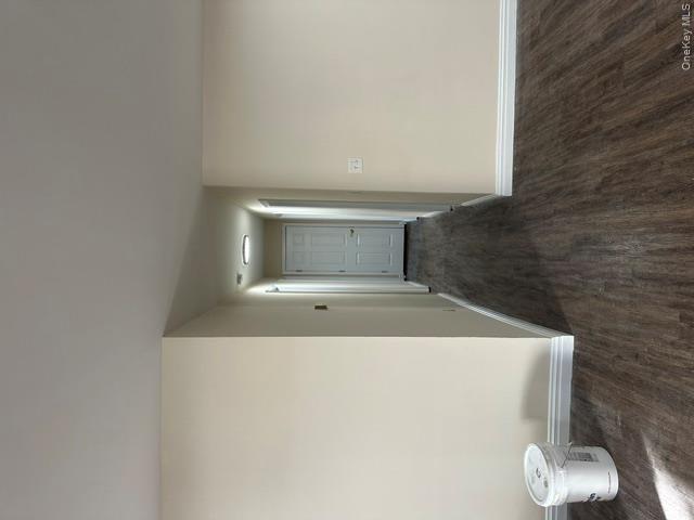 215 E Walnut Street 1 Property Photo 8