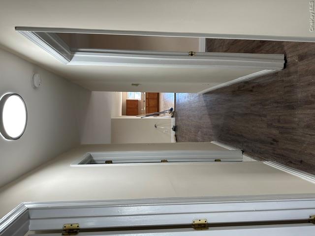 215 E Walnut Street 1 Property Photo 14