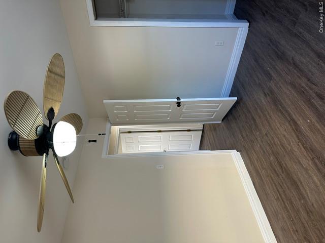 215 E Walnut Street 1 Property Photo 15
