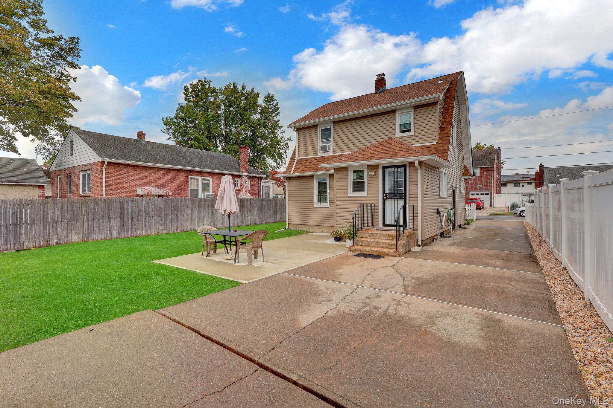 44 Brooks Avenue Property Photo 23