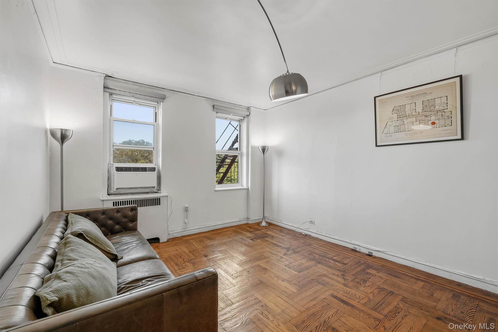 2160 Bronx Park 5d Property Photo 11