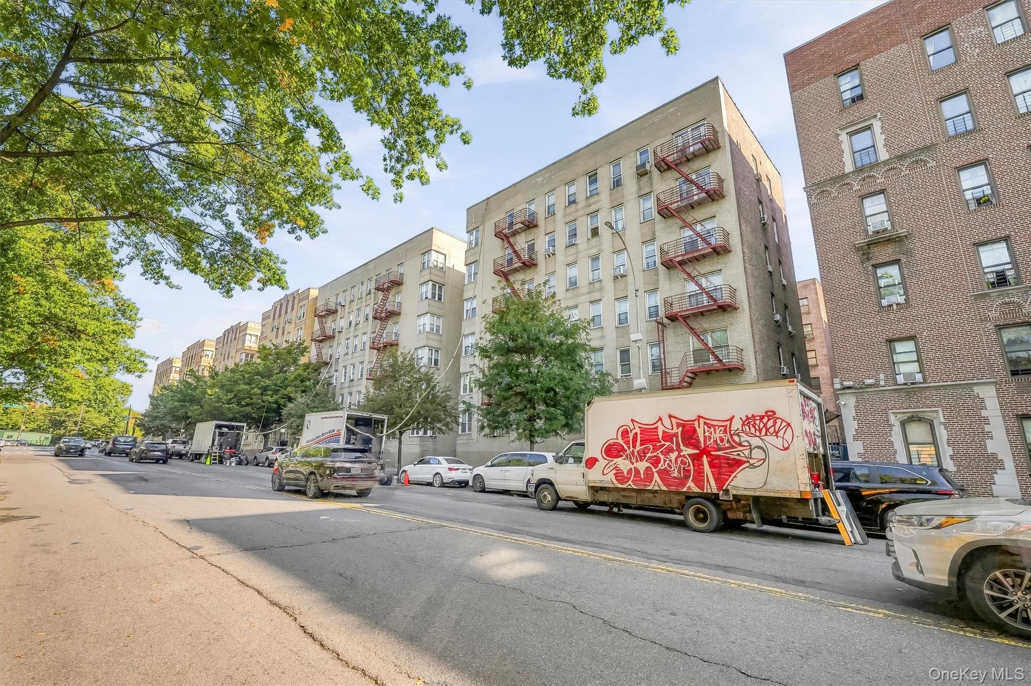 2160 Bronx Park 5d Property Photo 24