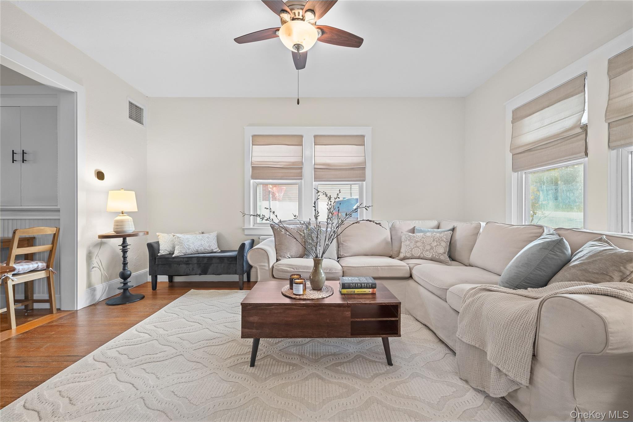 416 Willis Avenue Property Photo 10