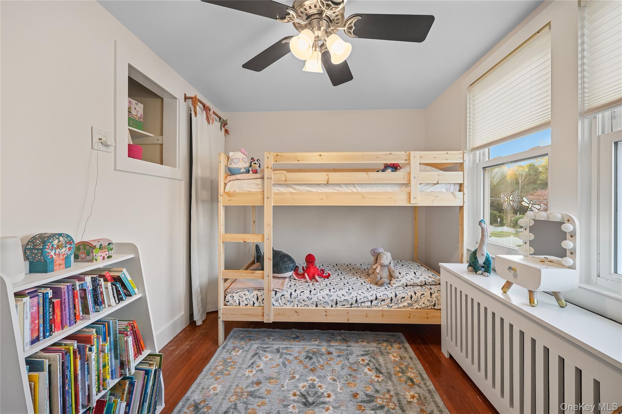416 Willis Avenue Property Photo 16