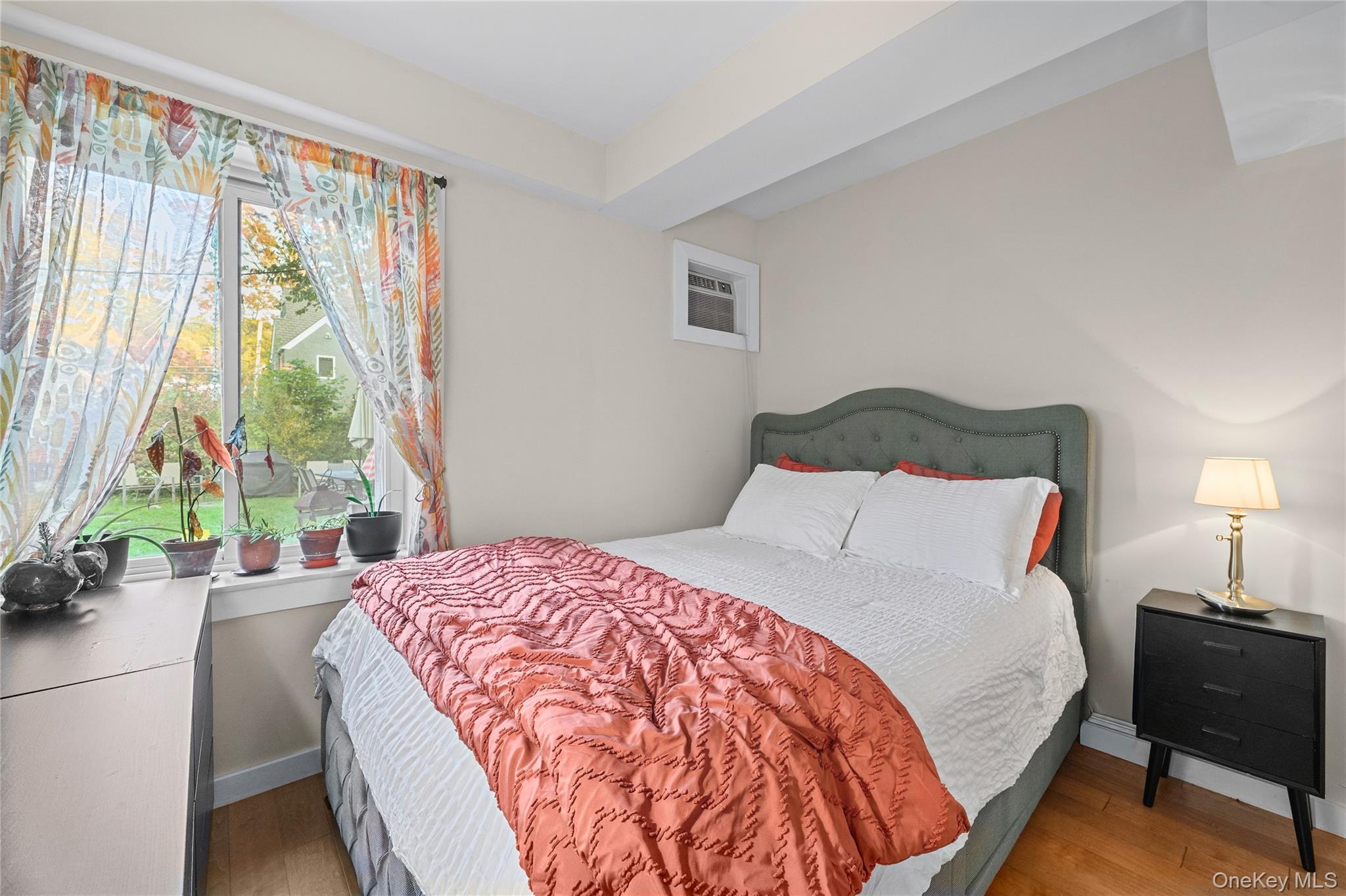 416 Willis Avenue Property Photo 27
