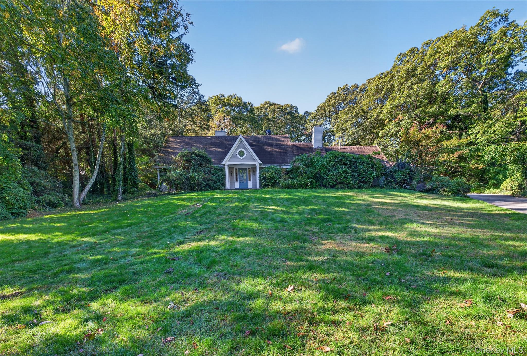 1574 Laurel Hollow Road Property Photo 1
