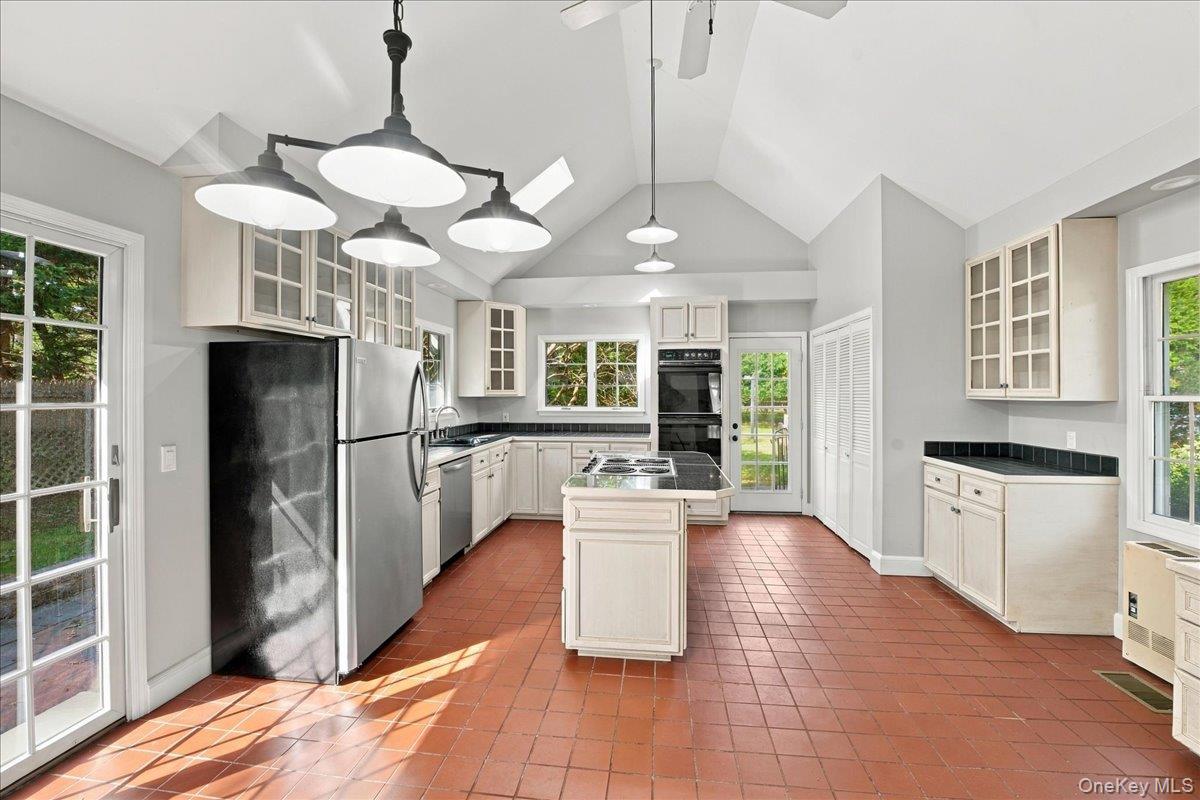 68 Don Street Property Photo 3