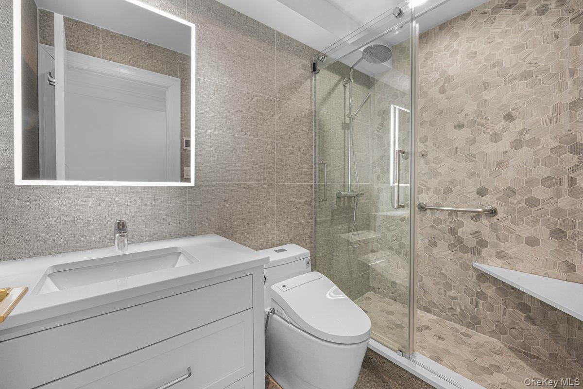 48 Shore Drive Property Photo 11