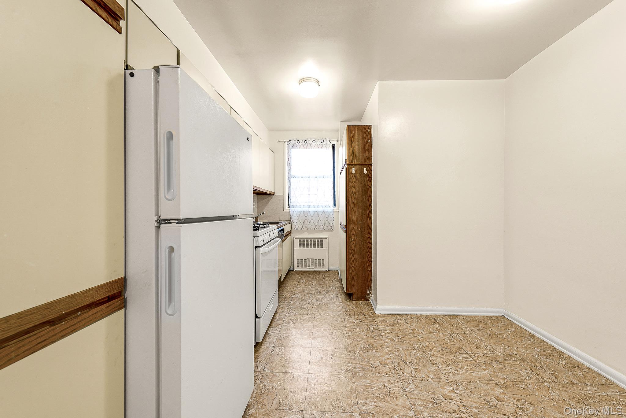 65-50 Wetherole Street 5s Property Photo 12