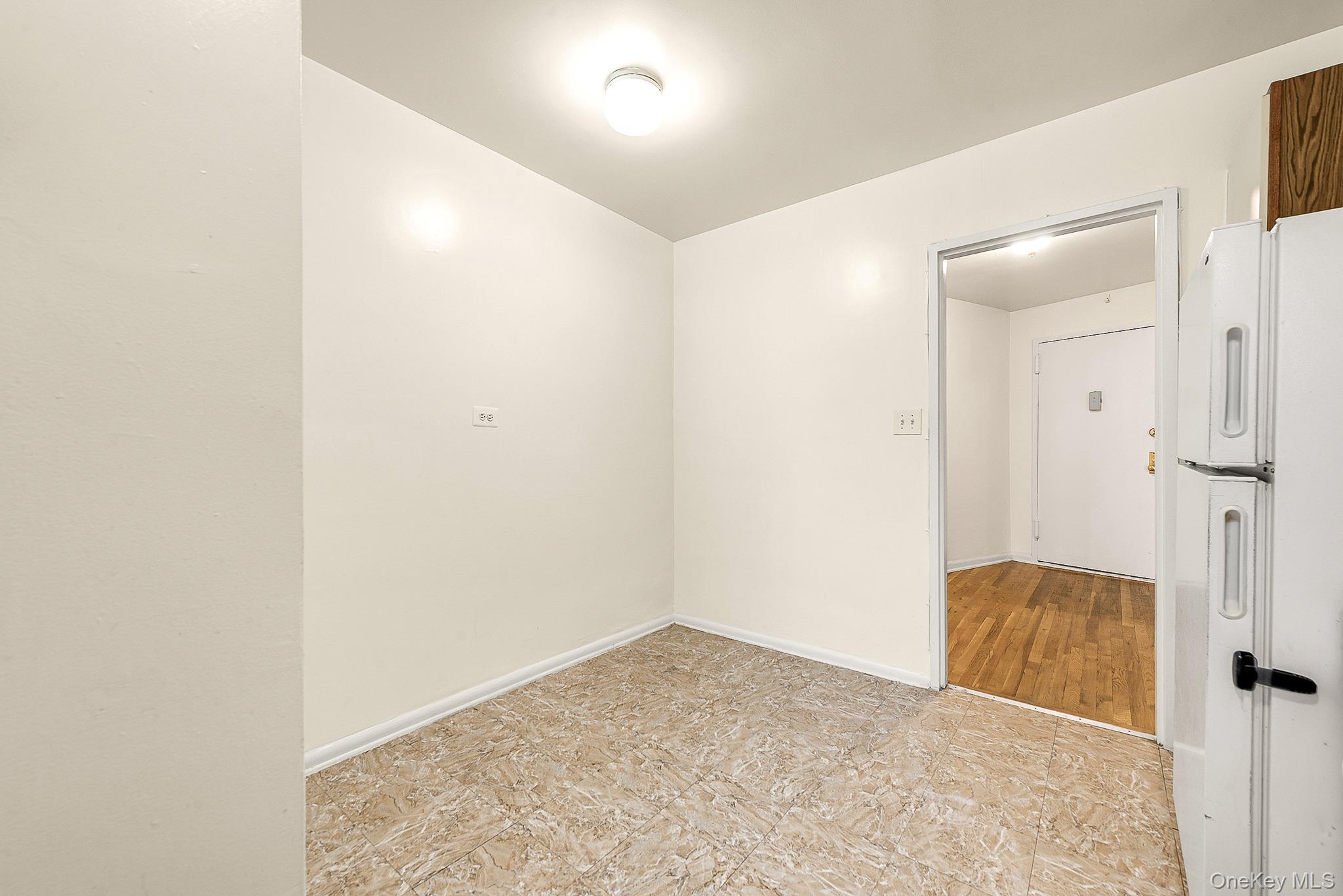 65-50 Wetherole Street 5s Property Photo 16
