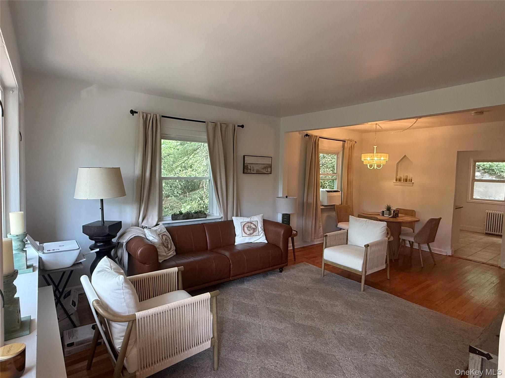 19 Cotswold Drive Property Photo 3