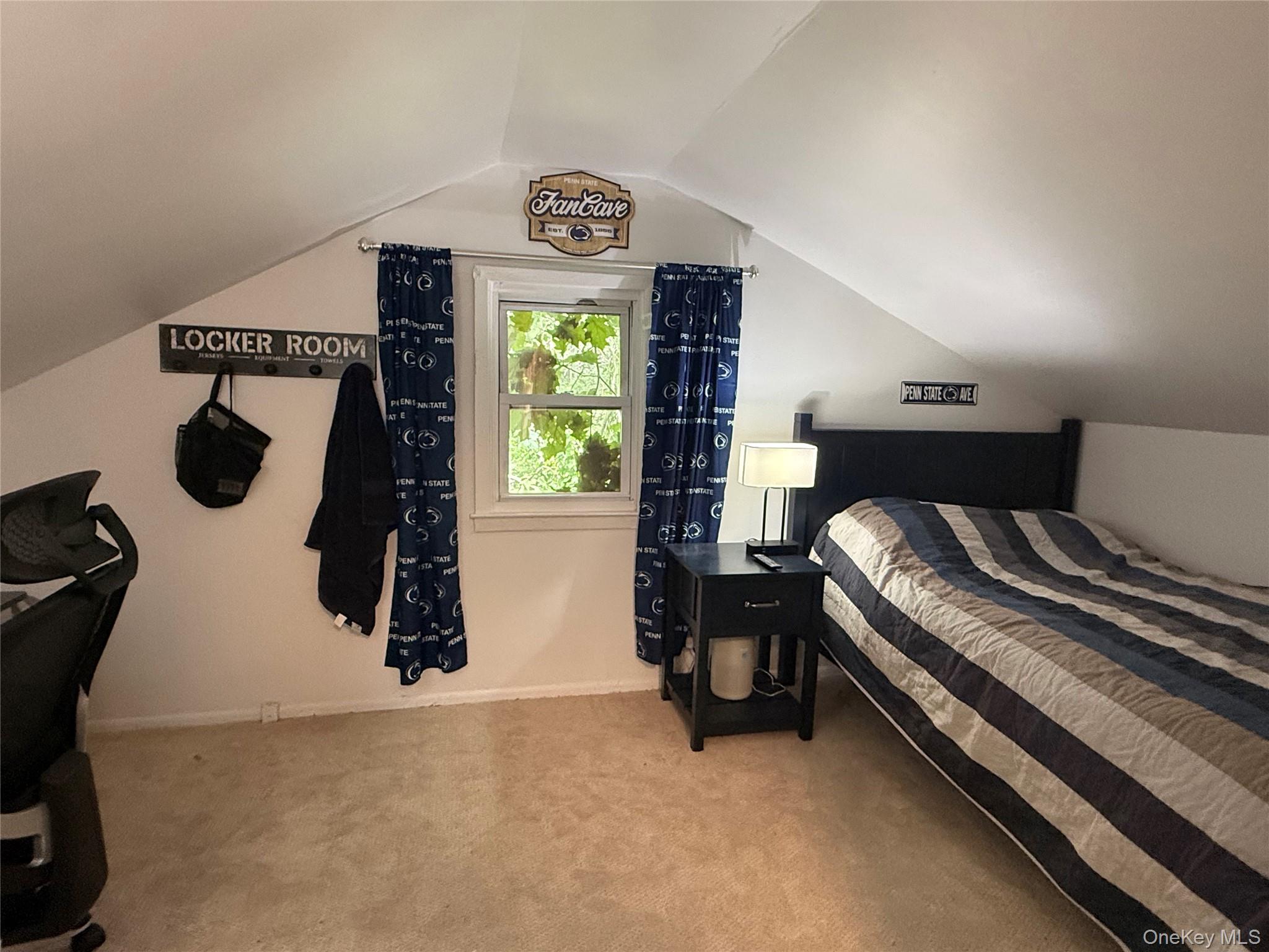 19 Cotswold Drive Property Photo 16