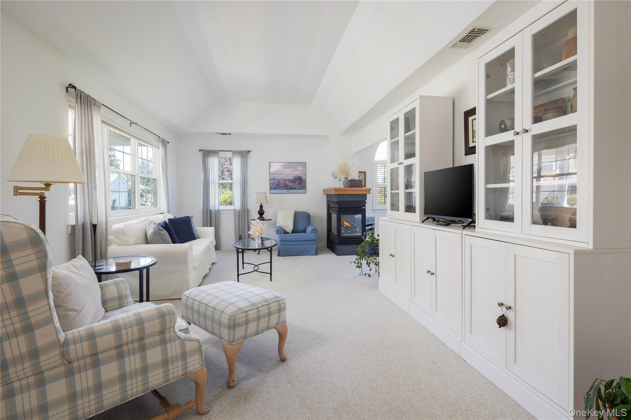 1504 Pebble Beach Path Property Photo 5