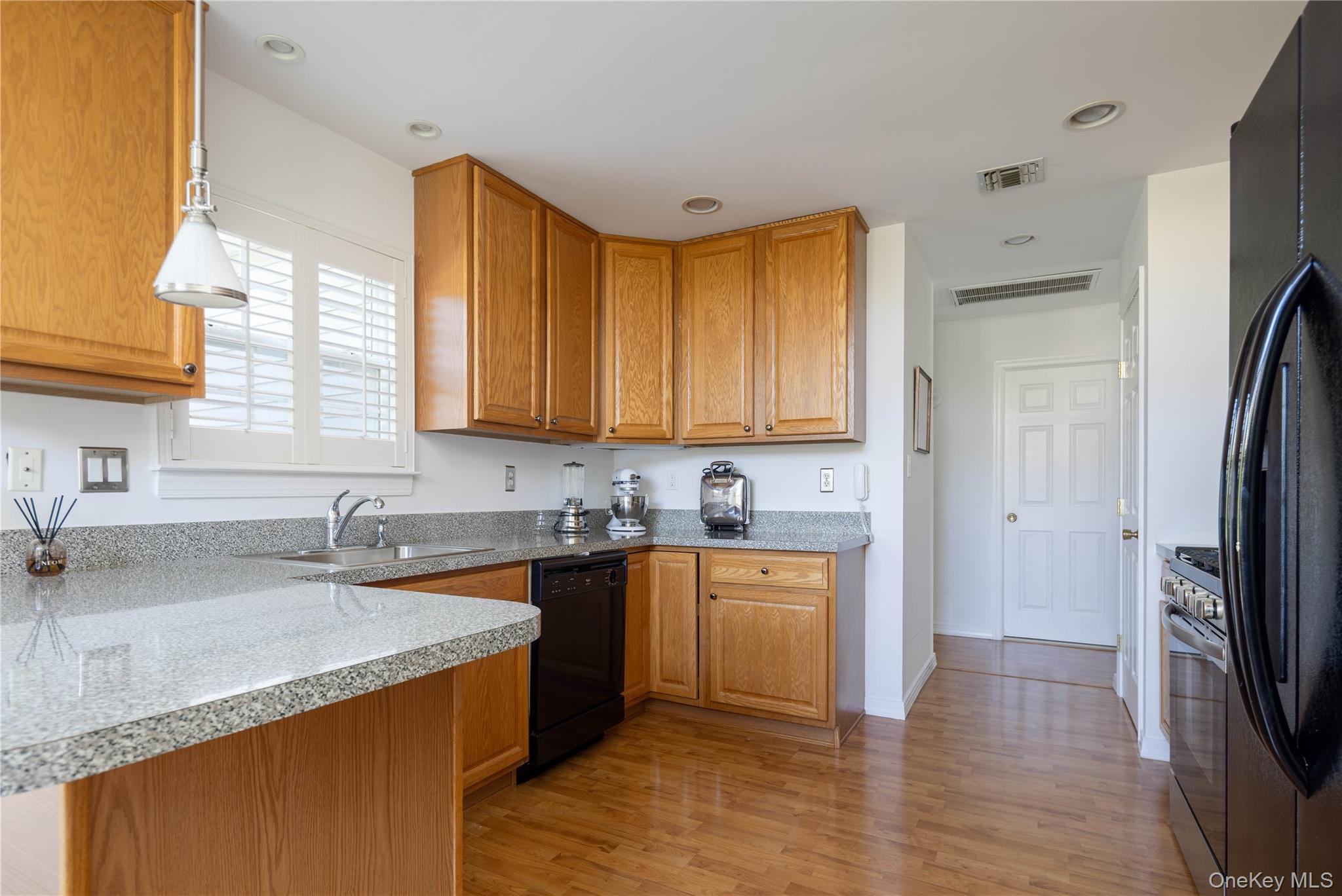 1504 Pebble Beach Path Property Photo 8