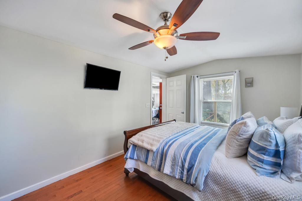 229 W Montauk Highway 87a Property Photo 11