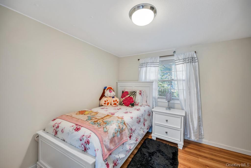 229 W Montauk Highway 87a Property Photo 12