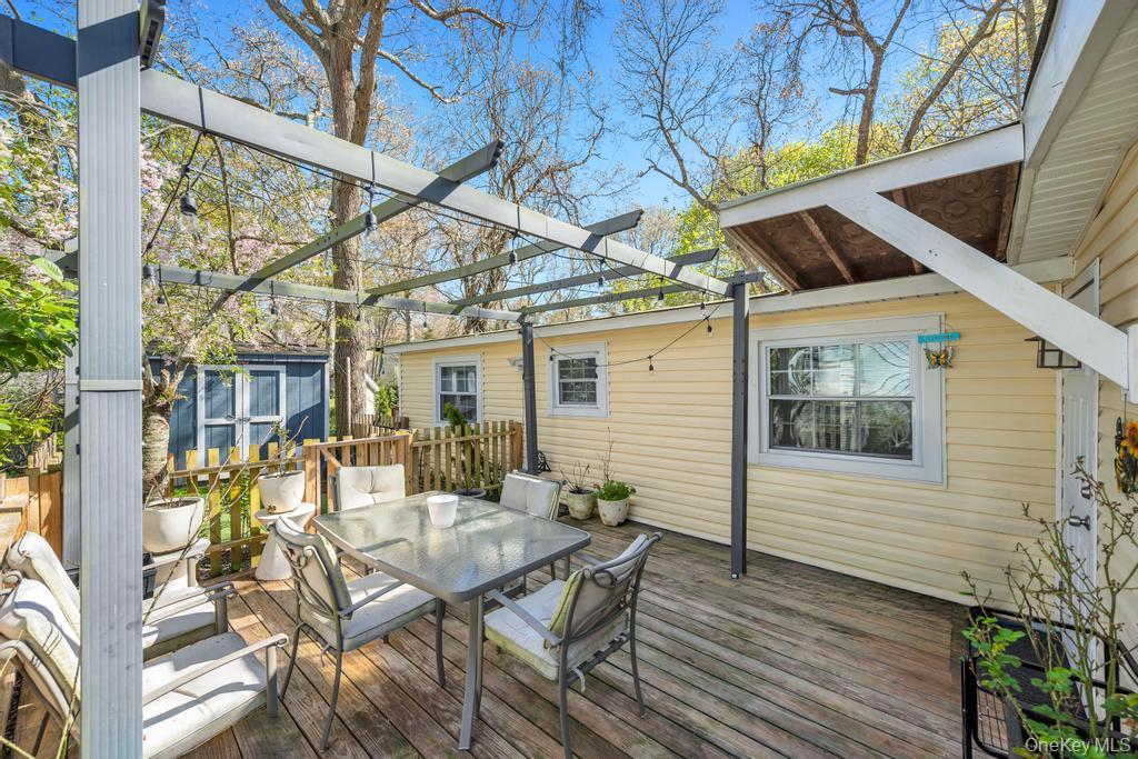229 W Montauk Highway 87a Property Photo 19