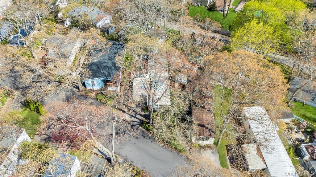 229 W Montauk Highway 87a Property Photo 25