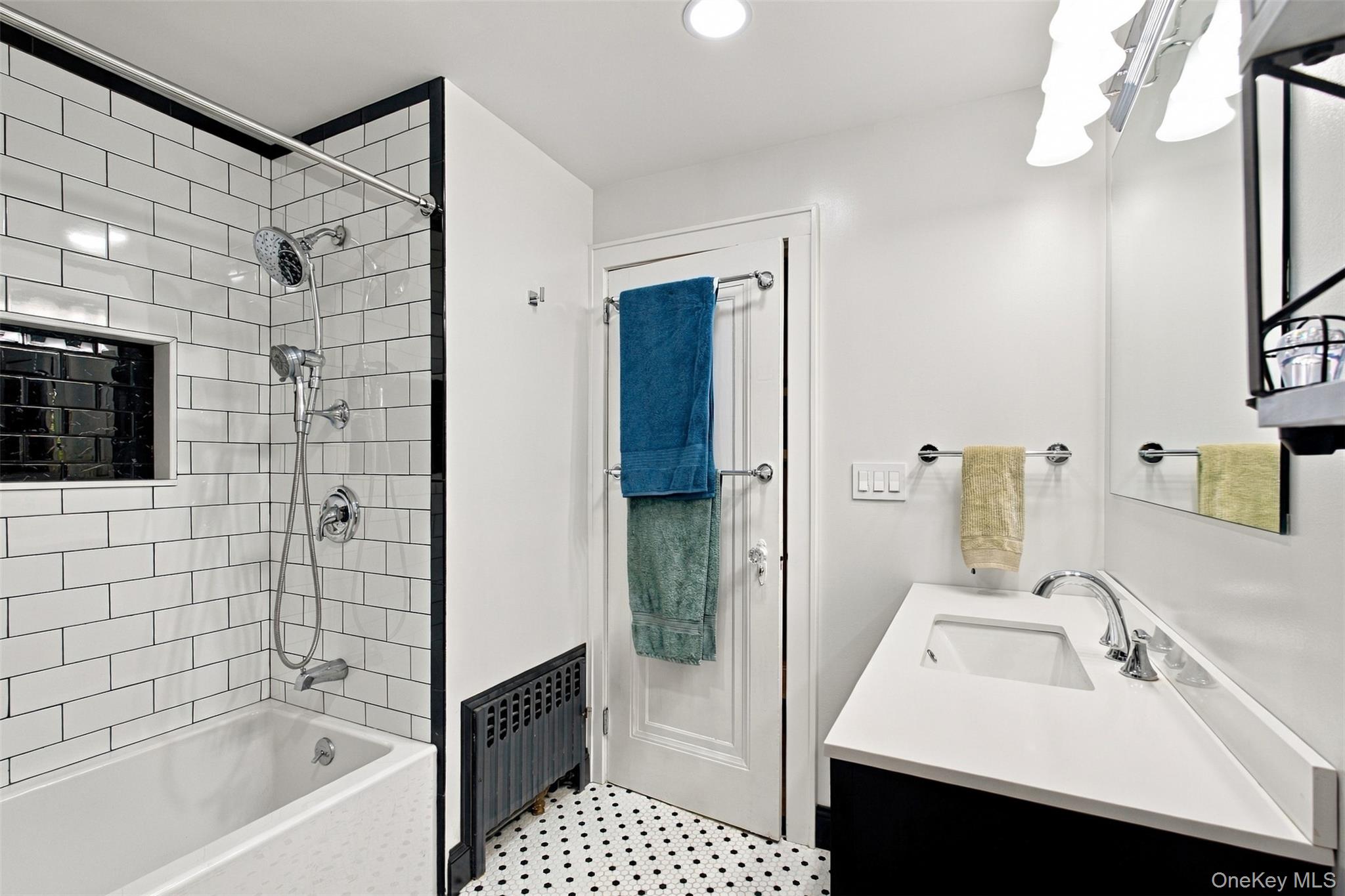 34 General Heath Avenue Property Photo 33