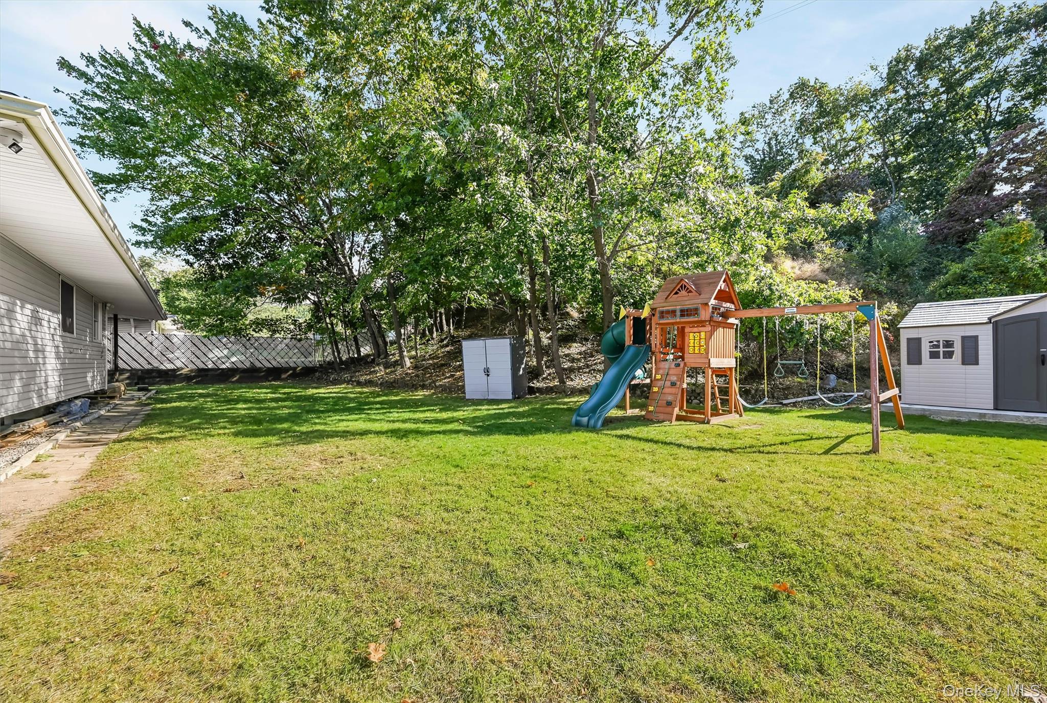 7 Woodridge Drive Property Photo 47