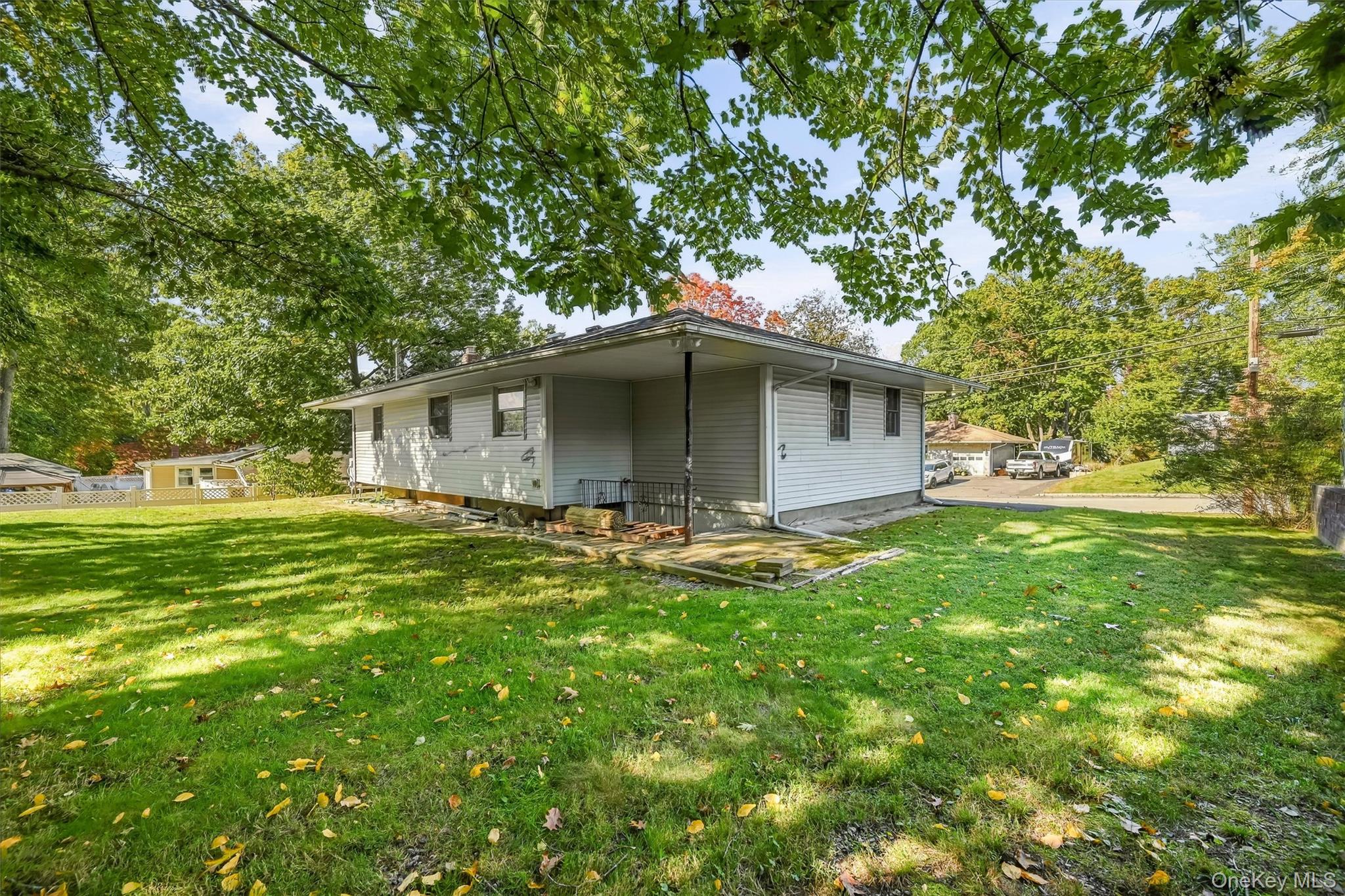 7 Woodridge Drive Property Photo 48