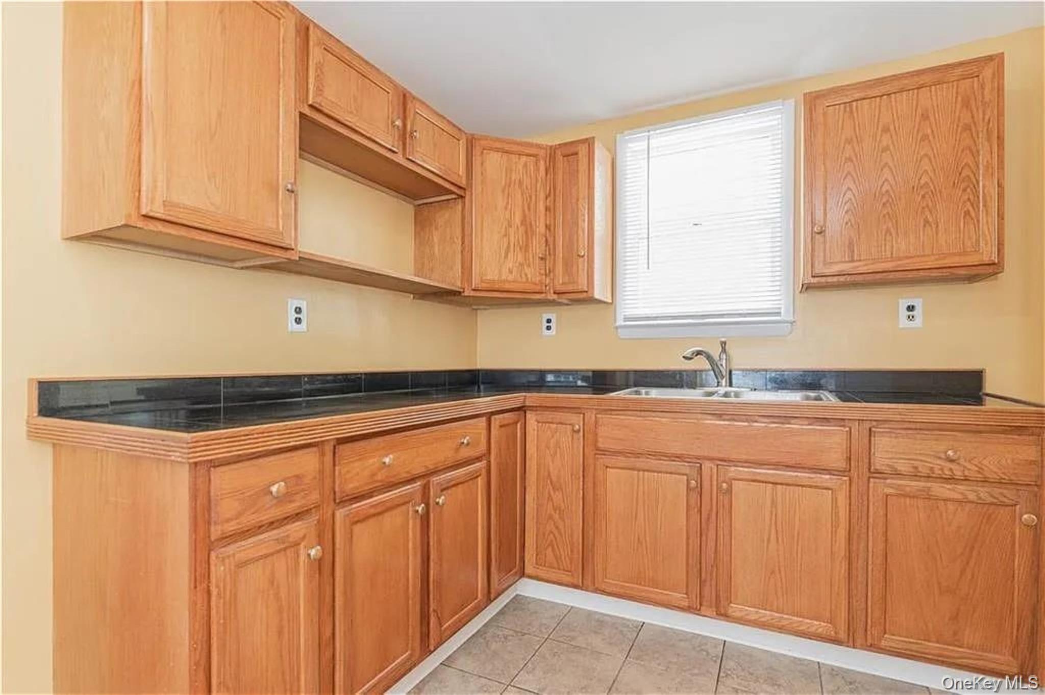 110-43 159 Street Property Photo 7
